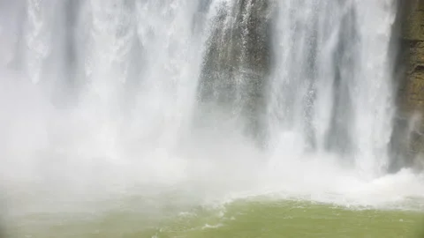 Close up foam of a waterfall in the jungle 스톡 동영상 118726763