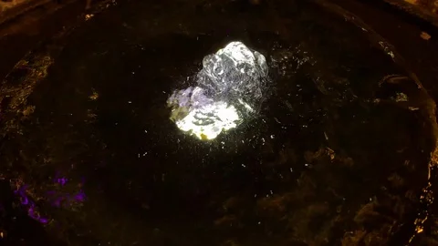 Close up of fountain bubbling Video stock 98791672
