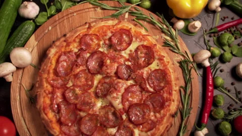 Close-up of a freshly made pizza. Stock Footage 147924213