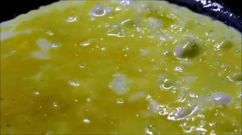 Close up fried egg Stock Footage 39505572