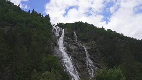 Close up front view of the nardis trentino waterfall Stock-Footage 246624595