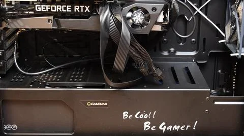 Close-up gaming PC tower with NVidia GeForce RTX 3080 istalled inside Stock-Fotos