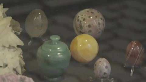 Close Up of Gems and Minerals 動画素材 71503936