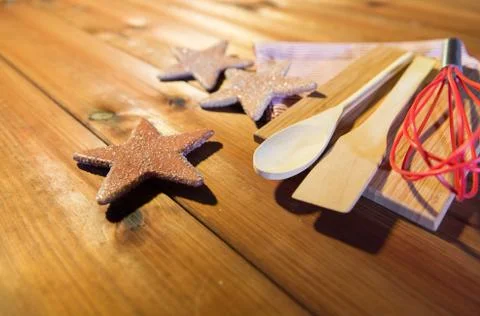 Close up of gingerbread and baking kitchenware set Stock Photos