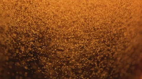 Close-up of a glass of beer Beer bubbles in a glass, bubbles and foam. Vidéo 187475235