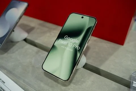 Close up of Google Pixel 10 Pro smartphone display. Toronto, Canada - August 5, Stock Photos
