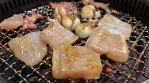 Close up grilled fish on grill Stock Footage 140970526