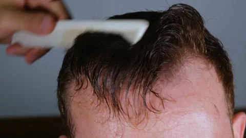 Close up haircut with scissors Stock-Footage 238014771