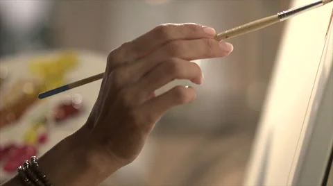 Close up of hand making brush strokes Vídeos de archivo 56237971