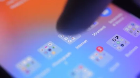 Close-up hand open google e mail app on the phone. Video stock 229113199