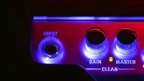 Close up of Hand Plug In and Out Aux Cable in Amplifier 動画素材 124086989