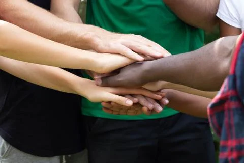 Close up of hand stack over each other by a group of multi culture friends Foto stock gratuite