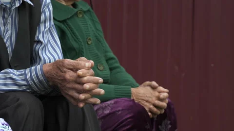Close up of hands of old man and woman Video stock 143782253