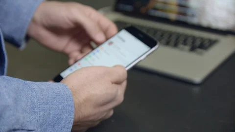 Close-up Of Hands Of Scientist Connecting cell phone Bluetooth to pro pcr Stock Footage 112163040