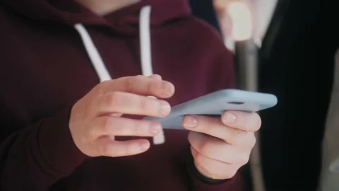 Close up hands using smartphone texting message communication and chatting on Stock-Footage 152024695