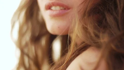 Close up of happy smiling beautiful young woman lips Vídeos de archivo 74229306