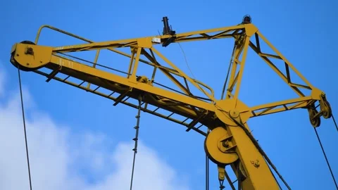 Skyhook Crane - Crane Operator - Skyhook Cranes Inc