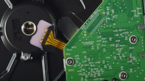 Close-up of hard drive microchips. New HDD hard disk studio shot. 스톡 동영상 143361817