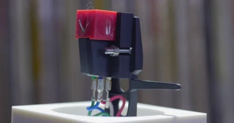 Close up headshell view rotating. DOF headshell bokeh. Hi-fi high end music c Video stock 147599819