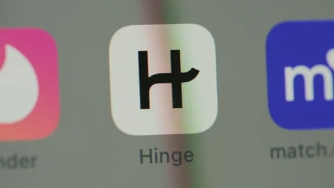 Close up of Hinge app on phone home screen Stock Footage 280226432