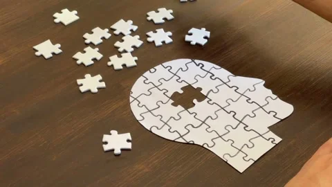 Close Up Human Hands Assembling Jigsaw Puzzle. Leisure Activity. Playing Calm Vídeos de archivo 336248702