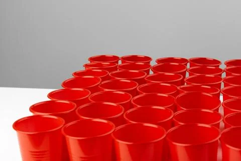 Close up image of red plastic cups Foto stock