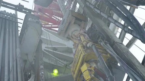 Close-up inside a gas drilling station, day Video stock 143328984