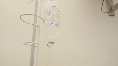Close up of intravenous drip with saline, Full HD footage Vidéo 63390758