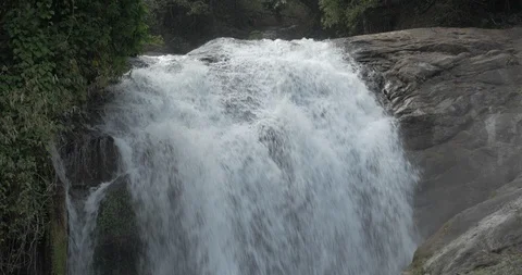 A close up on a jungle waterfall Video stock 120054628