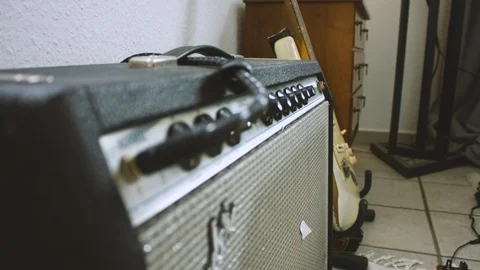 Close Up Of Knobs And Inputs Of Guitar Amplifier In 4K 스톡 동영상 109232746