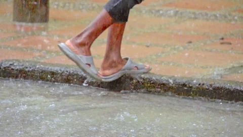 What shoes can you wear in the rain?