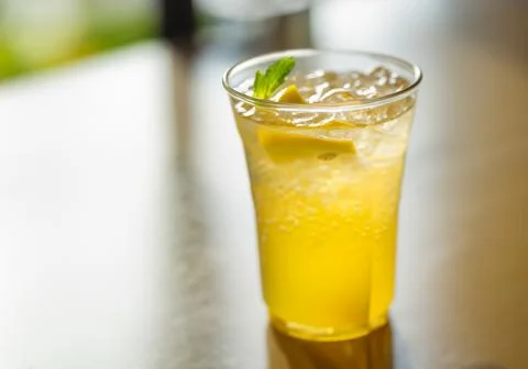 Close up Lemonade mixed with lemon Stock Photos