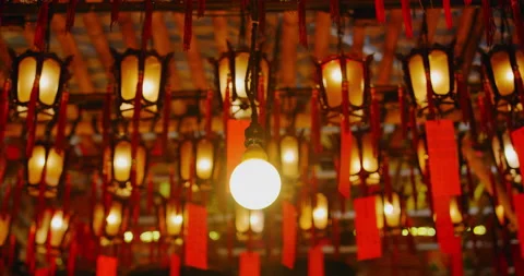Close up of lights and lanterns Burning Buddhist Temple Religious Mysterious Bea Stock-Footage 201095687