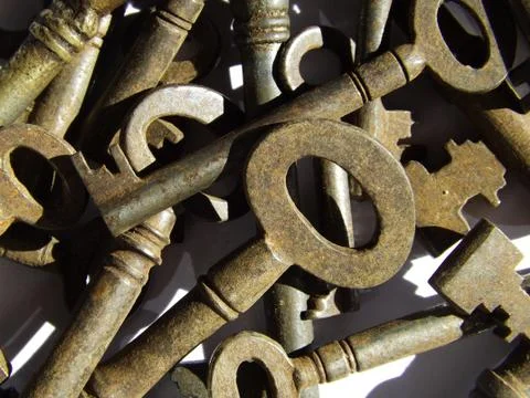 A close up of lots of old rusty keys Stock Photos