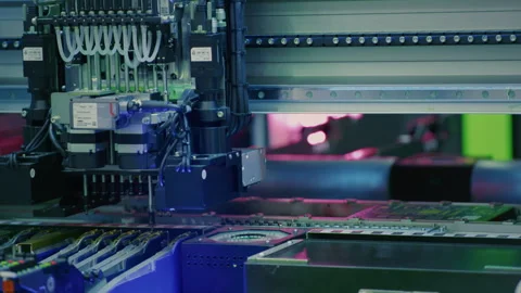 Close up macro: Electronic printed circuit board, surface mounted technology Stock Footage 333370769