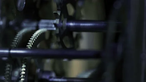 Close up macro of an old clock mechanism clockwork gear ticking Video stock 157570862