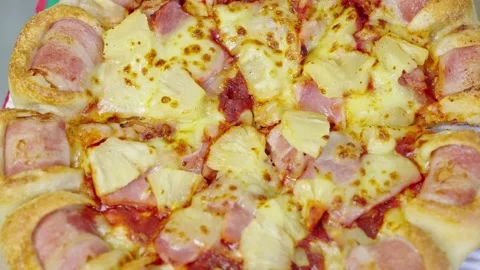 Close-up macro shot of a freshly baked Hawaiian pizza with melted mozzarell.. Stock Footage 333286928