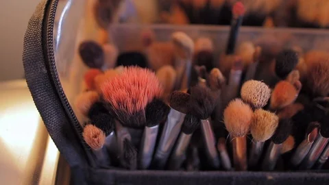 Close up make up assorted makeup brushes Stockbeeldmateriaal 116689137