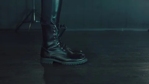  Close-up of male boots while walking. Video stock 89005073