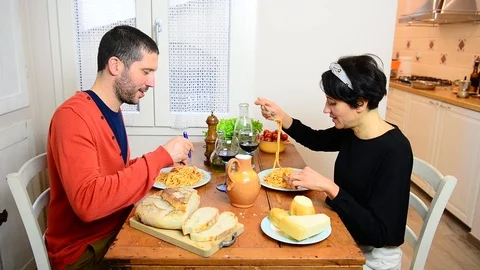 Close up of man hands preparing traditional italian food: tomato sauce for pasta 스톡 동영상 122297566