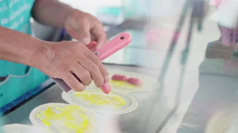 Close up man making thai local pancake with sausages 100fps Stock-Footage 156172246