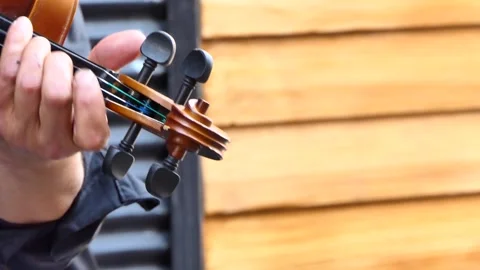 Close-up of a man playing the violin Stock-Footage 243845330