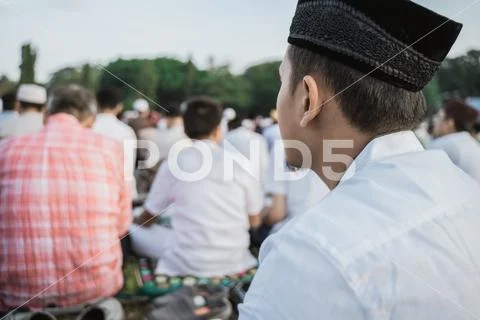 Close up a man praying during Eid al-Fitr Stock Photos