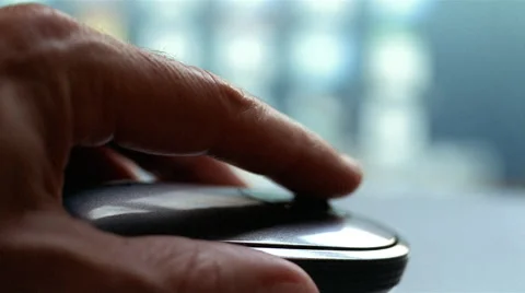 Close up of man using computer mouse Stock-Footage 46218983