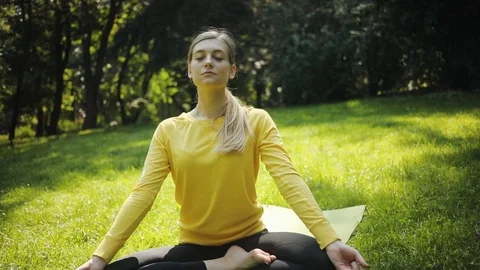 59,900+ Yoga Meditation Stock Videos and Royalty-Free Footage