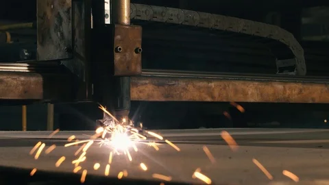 Close-up Metal Cutting Machine Cuts Parts For Decoration 库存影片 104877852