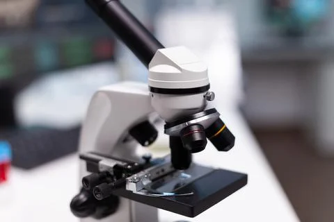 Close up of microscope in microbiology laboratory Stockfoto's