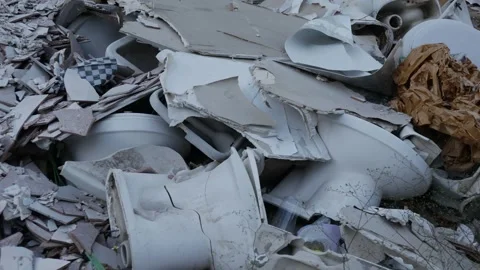 Close-up of Mixed Construction Waste Vídeo Stock 330319778