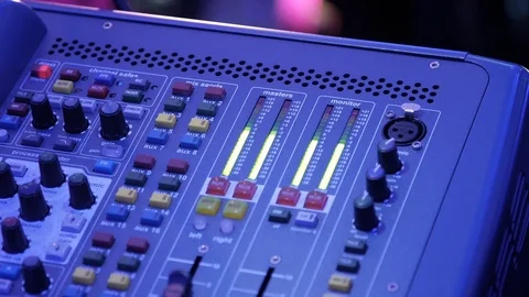 Close up on mixer master board lights pulsing 스톡 동영상 106056107