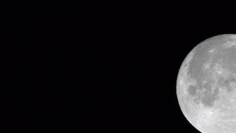 Close up of the moon Vídeos de archivo 94305410